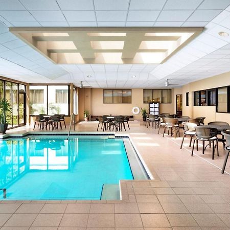 Sheraton Suites Orlando Airport Hotel Екстериор снимка